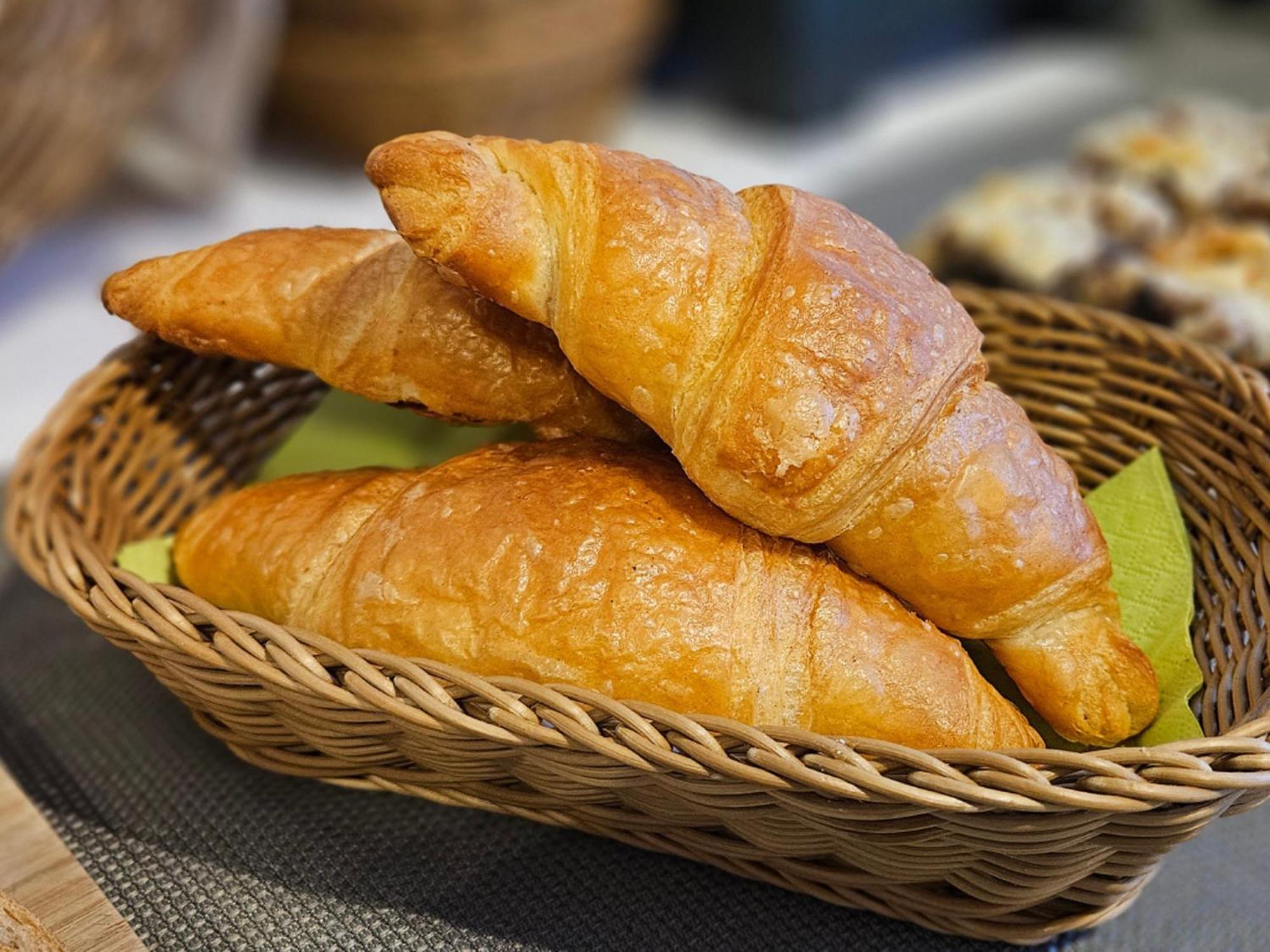 Hotel Hirsch غنزبرغ المظهر الخارجي الصورة