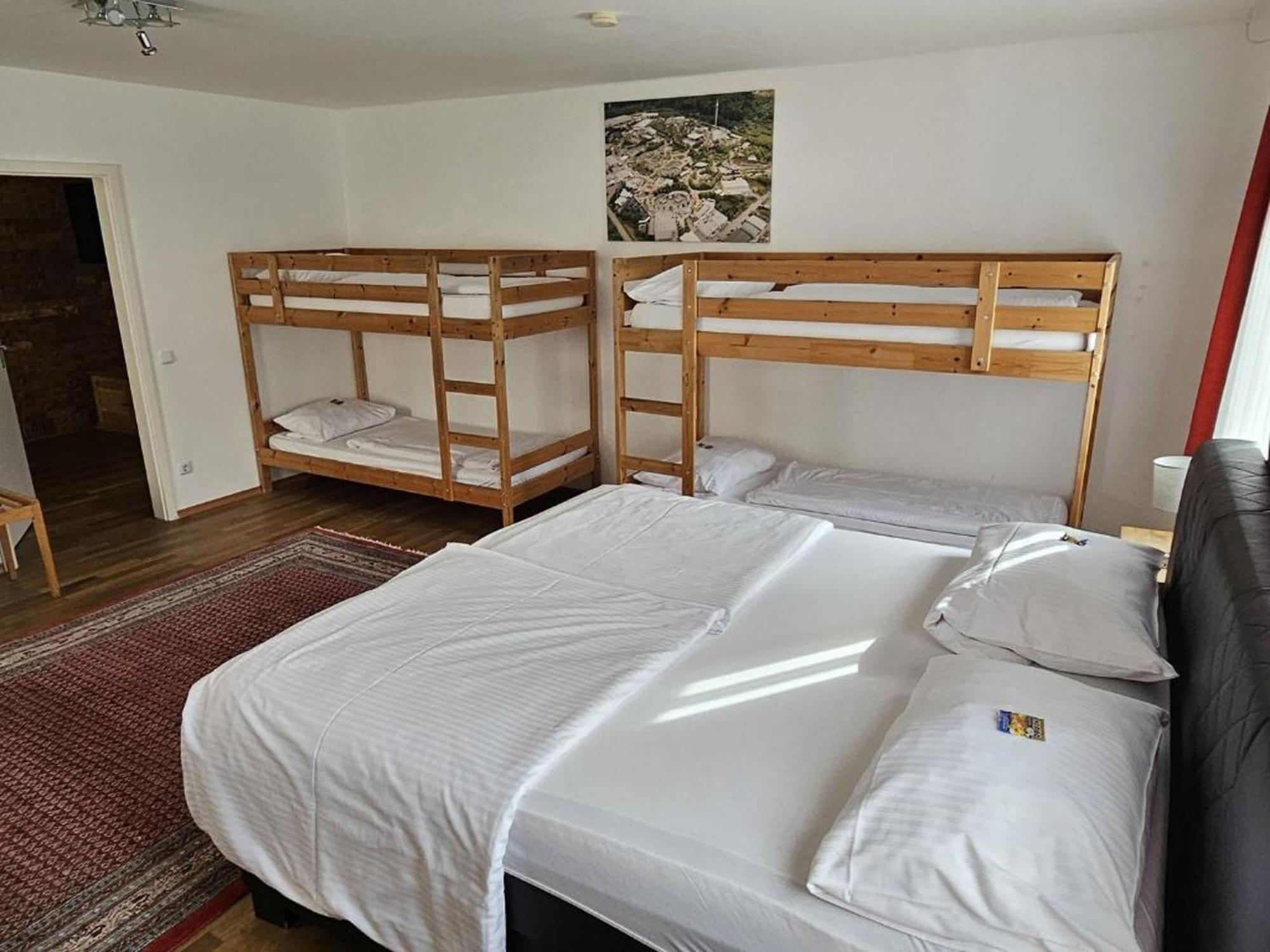 Hotel Hirsch غنزبرغ المظهر الخارجي الصورة